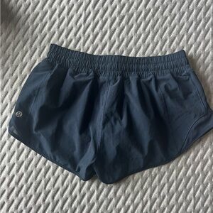lululemon hotty hot short